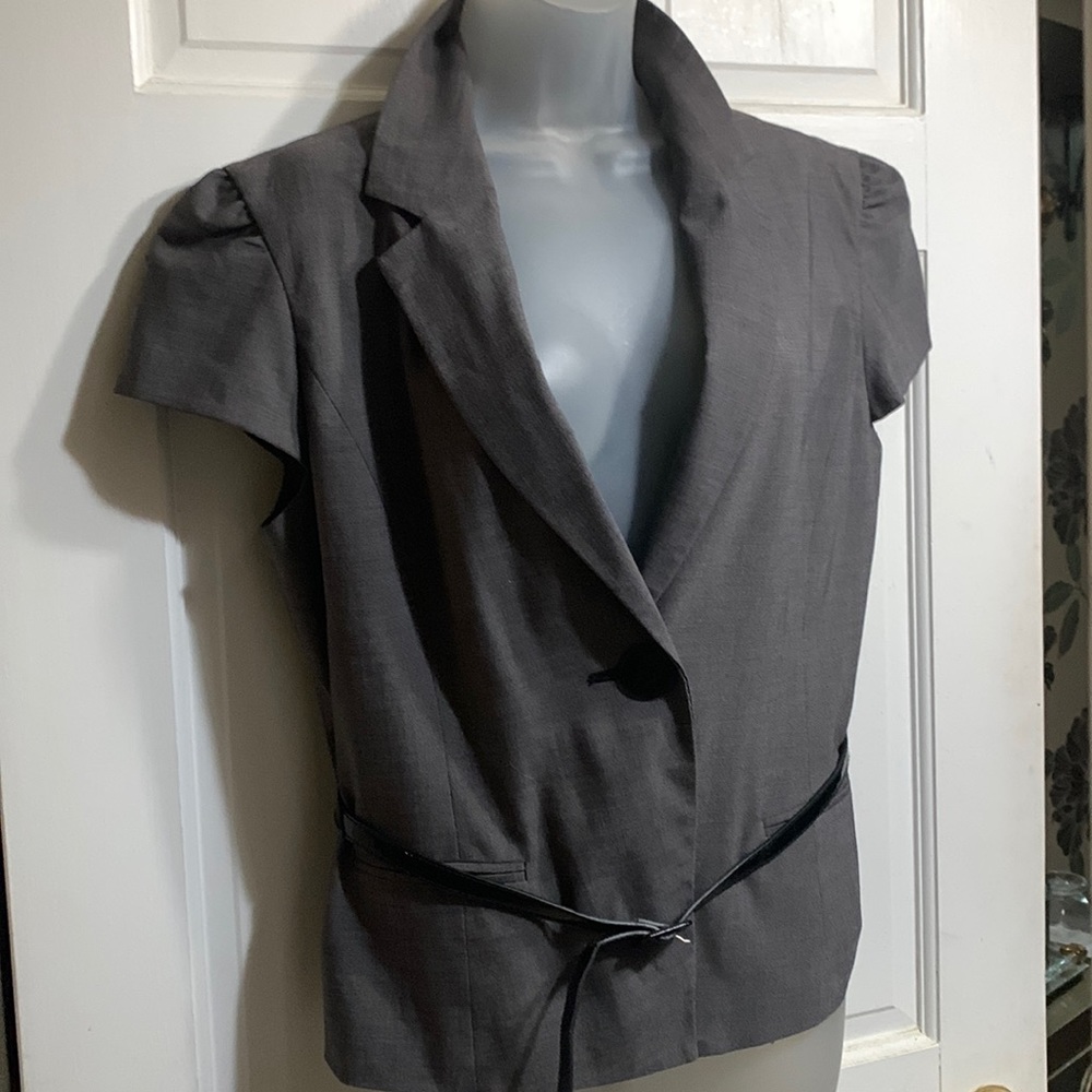Yves gray Top. Smoke-free home. Excellent condition.